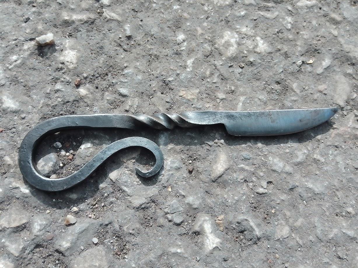 Paper Knife